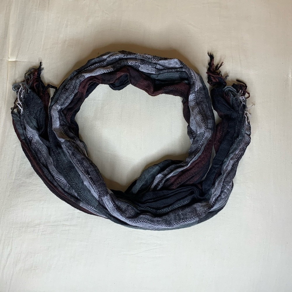 Multi Color Scarf - Picture 2 of 3